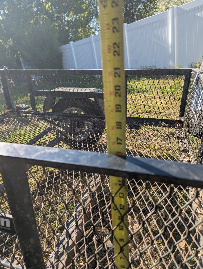 Small utility trailer 4'x5'
