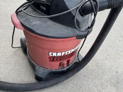 Craftsman 16 Gallon Wet/Dry Shop Vacuum