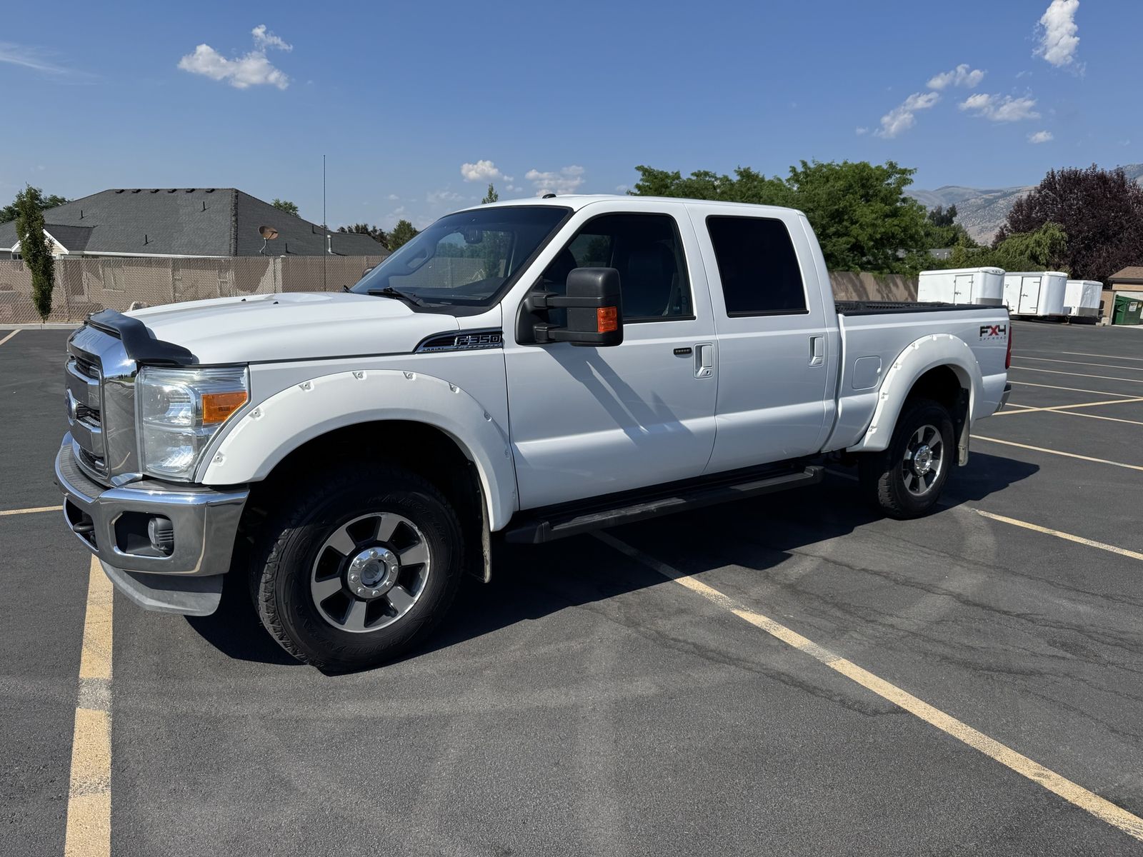 2011 Ford F-350 Lariat 6.2L V8