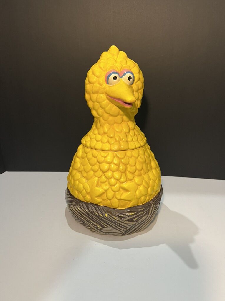 Vintage Big Bird ceramic cookie jar.