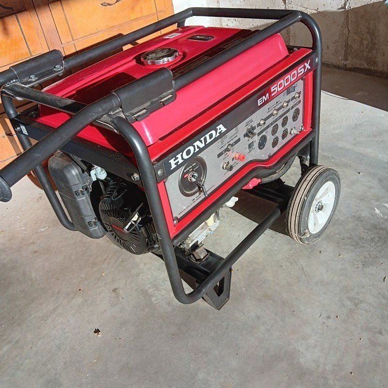Honda EM5000SX Deluxe Generator for sale