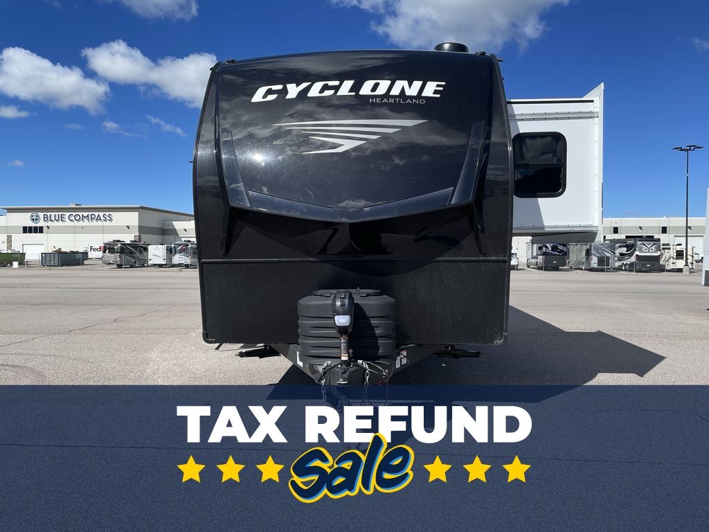 New 2026 Heartland CYCLONE 2214