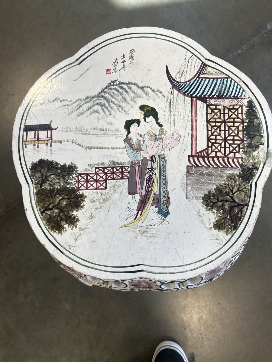 Main image 2