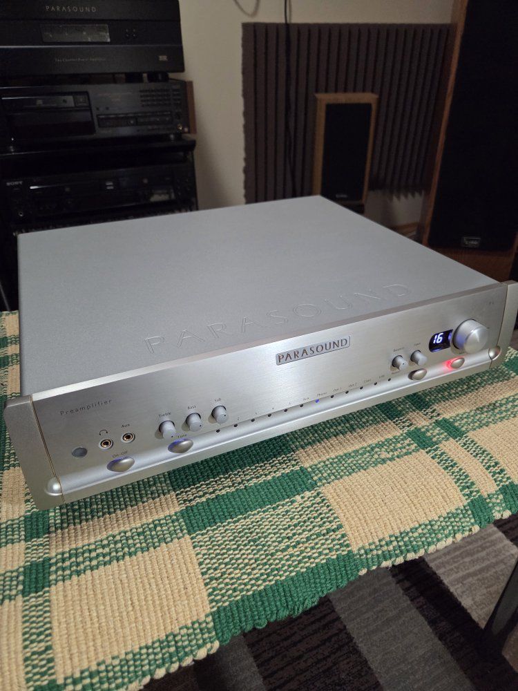 Parasound P6 Preamp for Parts/Repair