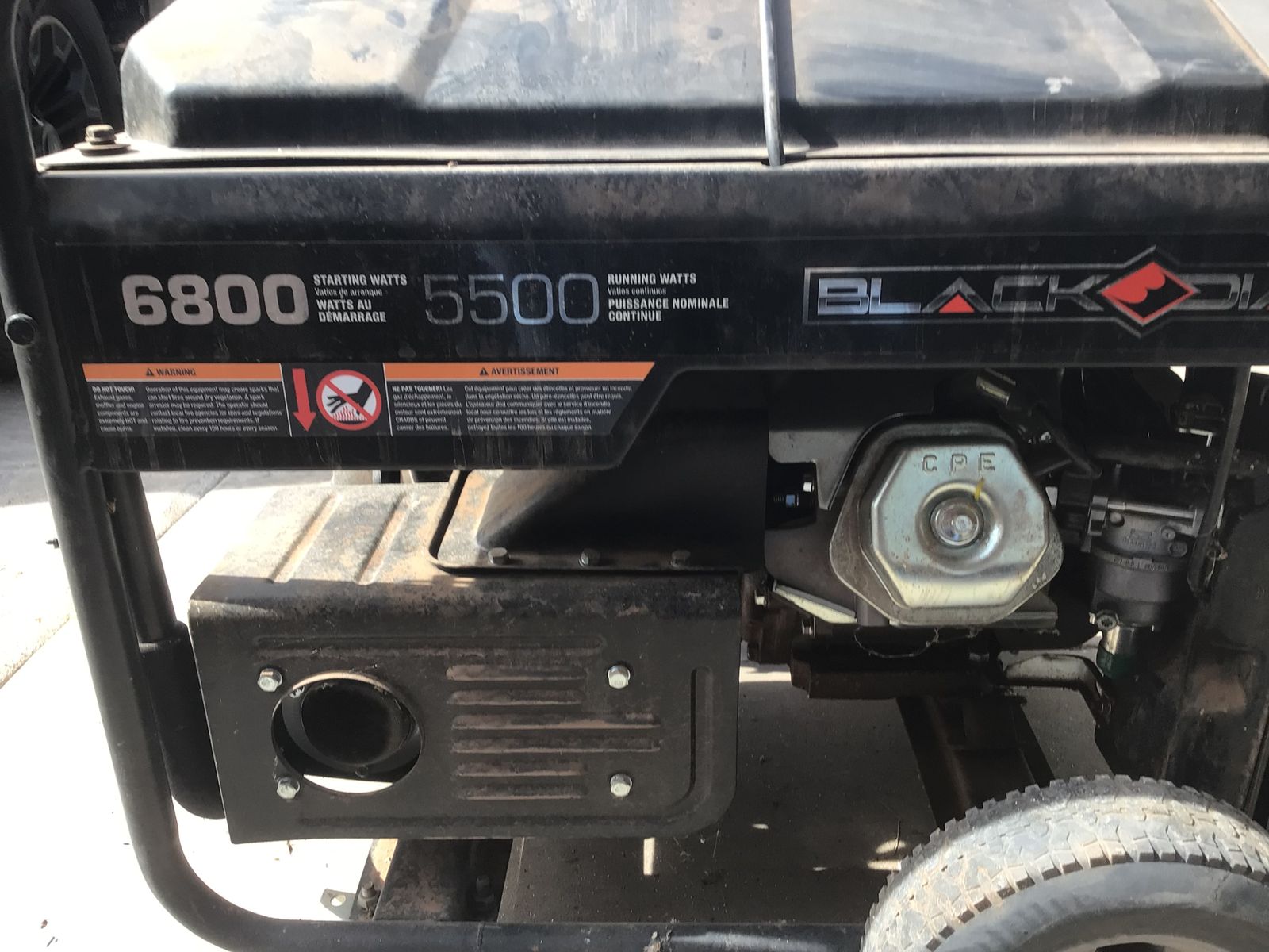 Gas generator