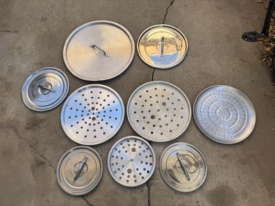 Lids and Rack for Steamers (Ask for the price)