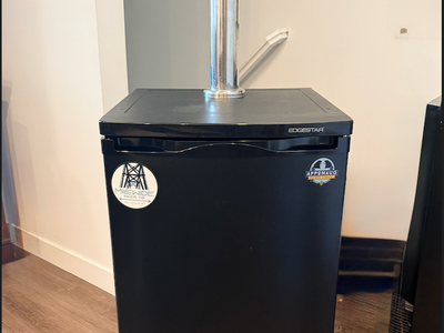 2 tap Edgestar kegerator