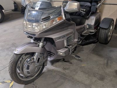 1998 Honda Goldwing trike conversion
