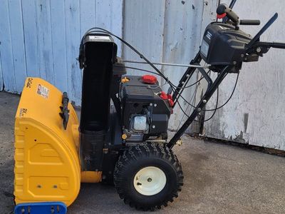 Cadet snow blower 24inches
