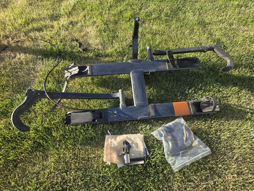 Main image 6