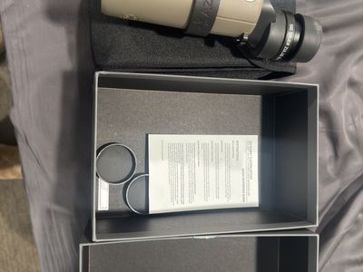 Sig Sauer Zulu6 HDX 16x42 Image Stabilized Binoculars FDE with Aziak Tripod Mount