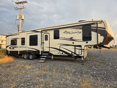 Used 2018 Thor Heartland Big Country 4010 RD