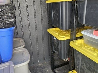 HDX tote rack