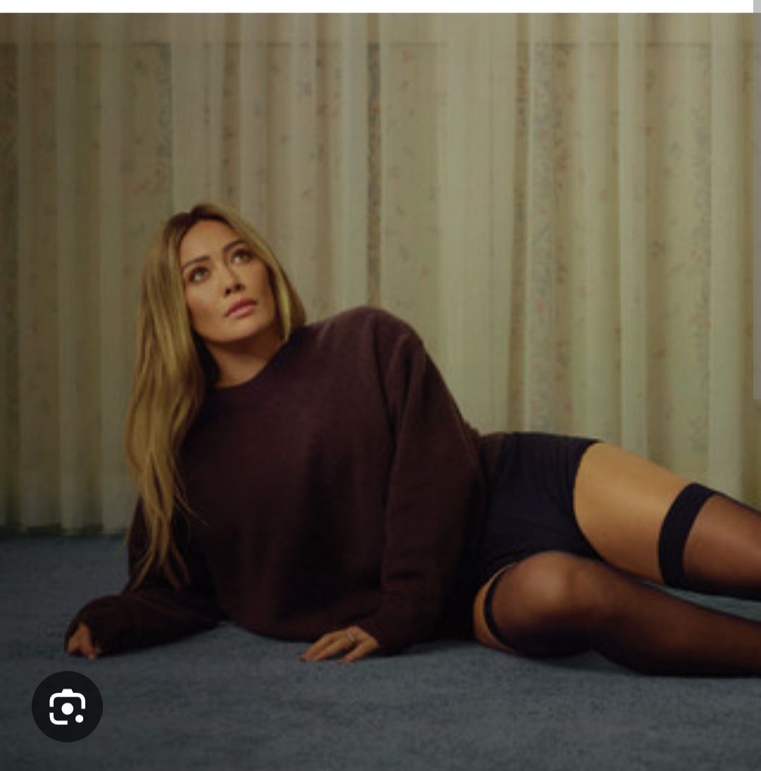 2 Hillary duff tickets 85 a piece