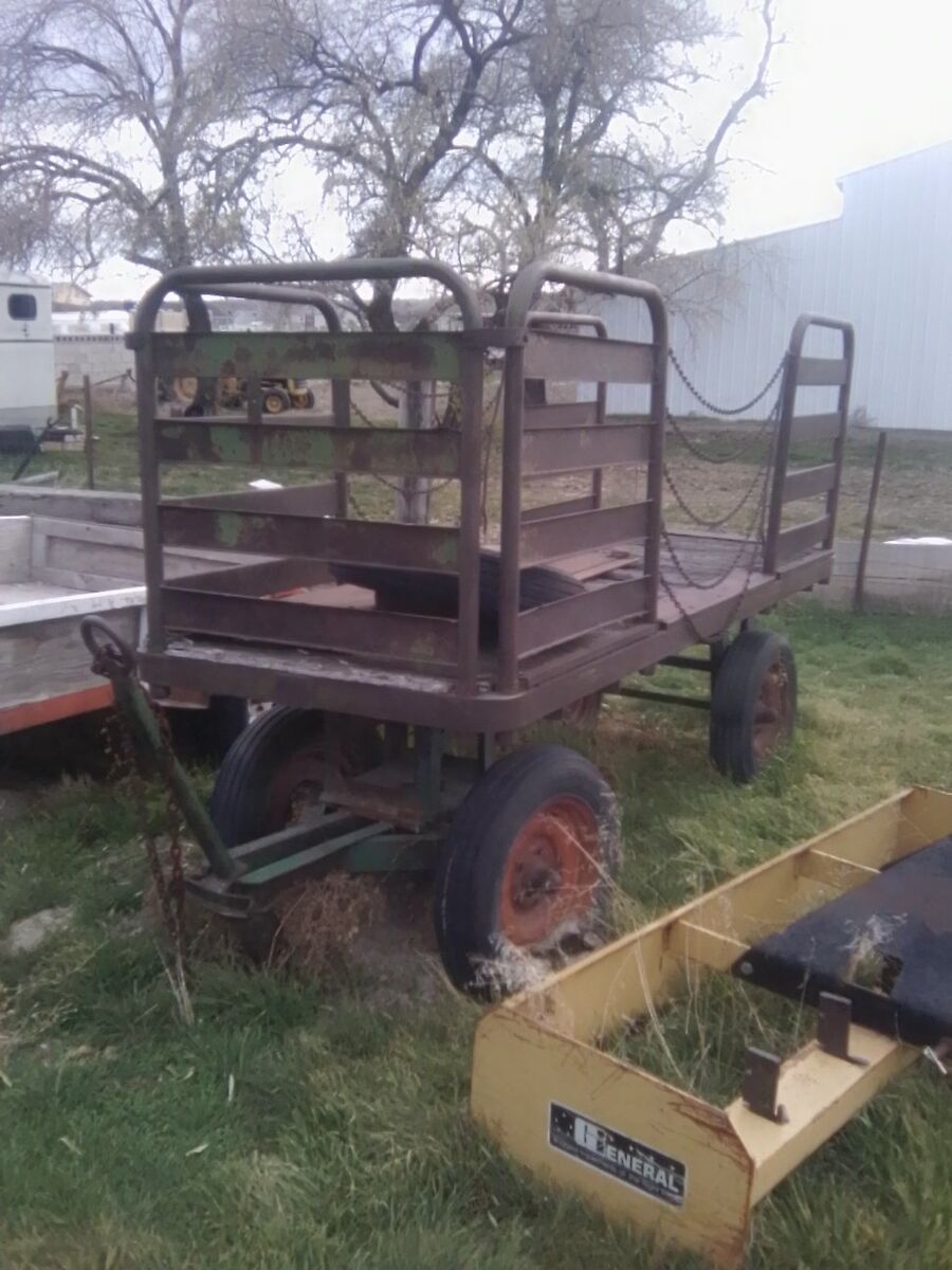 Antique Union Pacific Baggage Cart