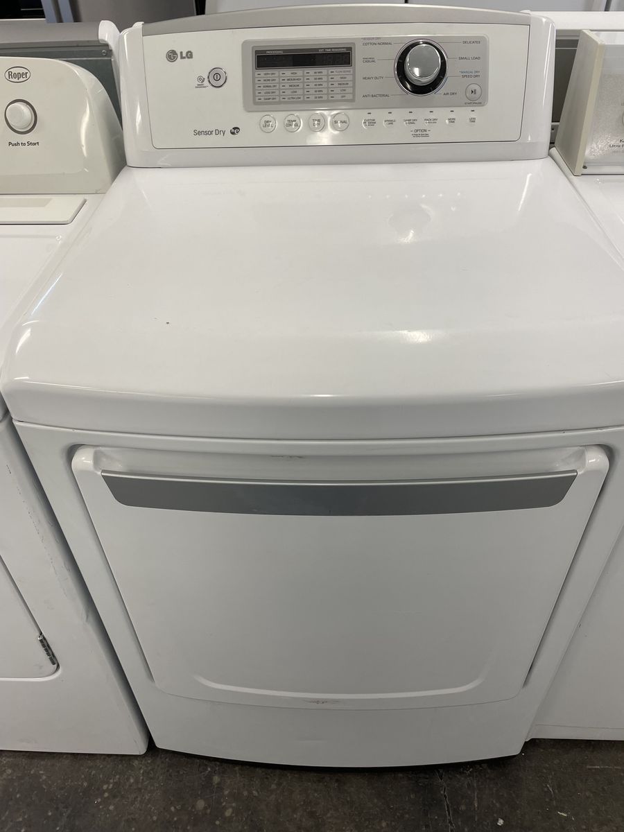 LG Electric Super Capacity Dryer, Nice Condition Comes with Warranty!
