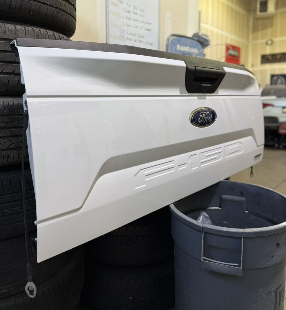 2018-2020 Ford f150 OEM Tailgates (Take offs)