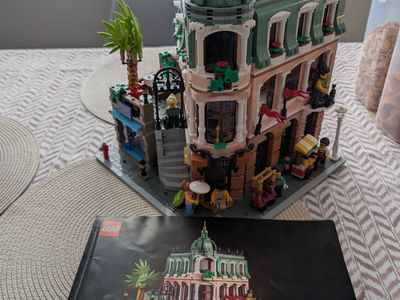 LEGO Boutique Hotel 10297 - USED