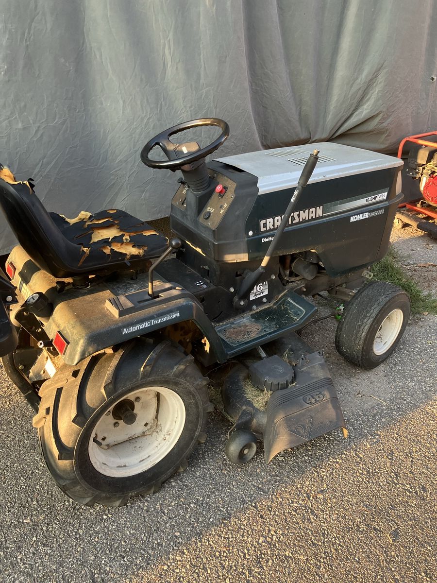 Craftsman lawn tractor/mower