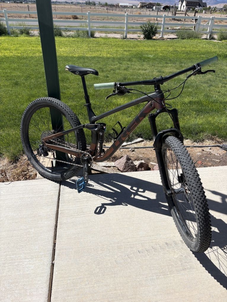 Trek Fuel EX 7