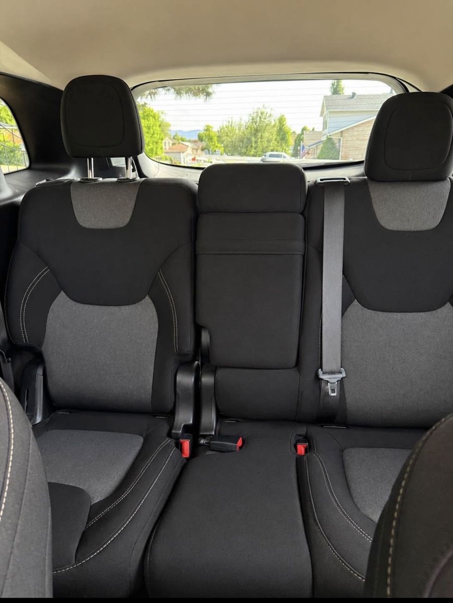 2017 Jeep Cherokee Sport