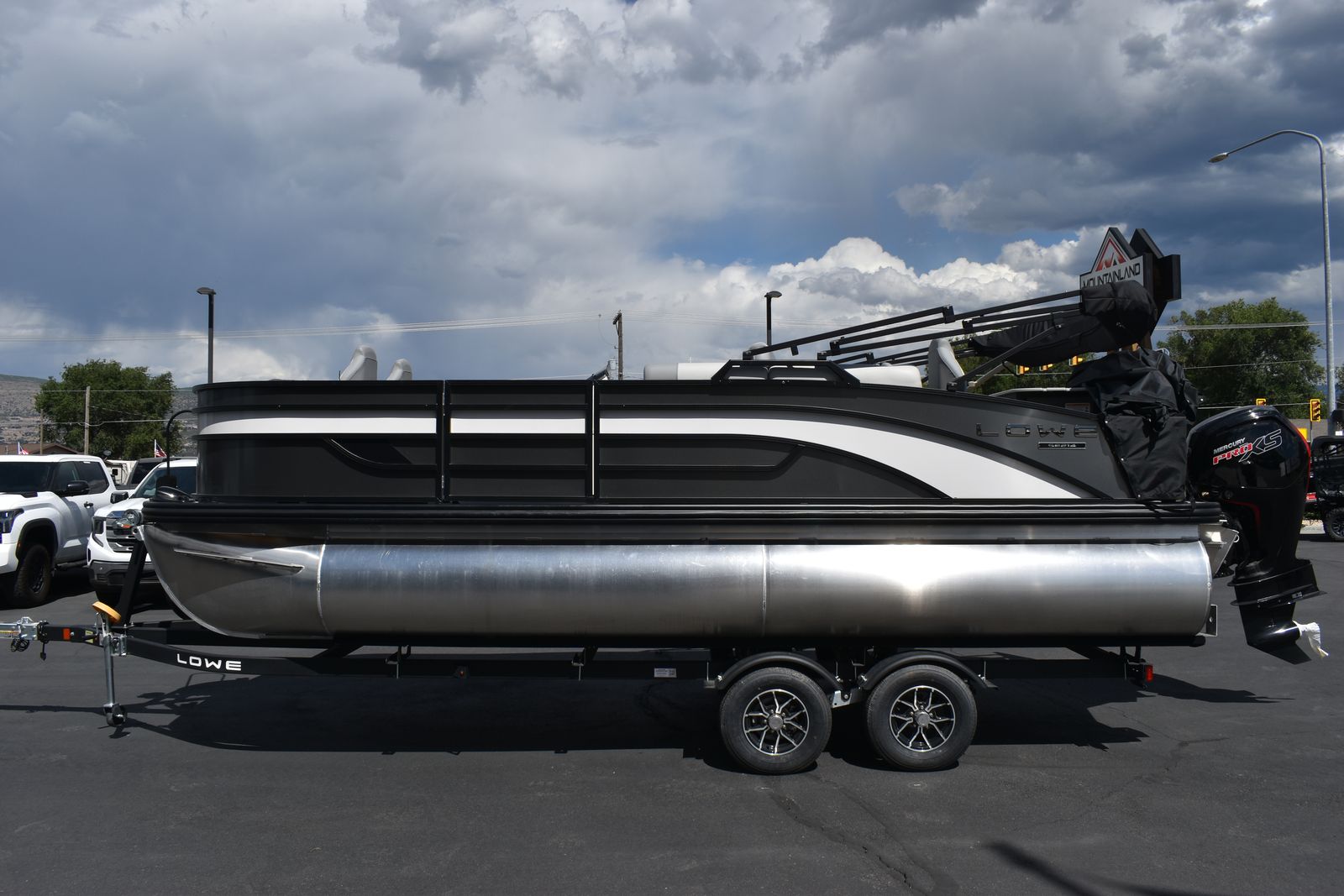2026 Lowe SF214 Pontoon with 115HP Mercury Engine and Trailer 