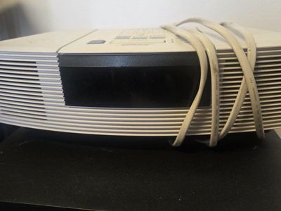 Bose Wave Radio / CD Player (AWRC-1P) - Works Great!