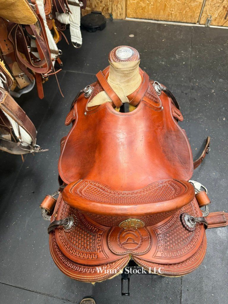 Main image 10