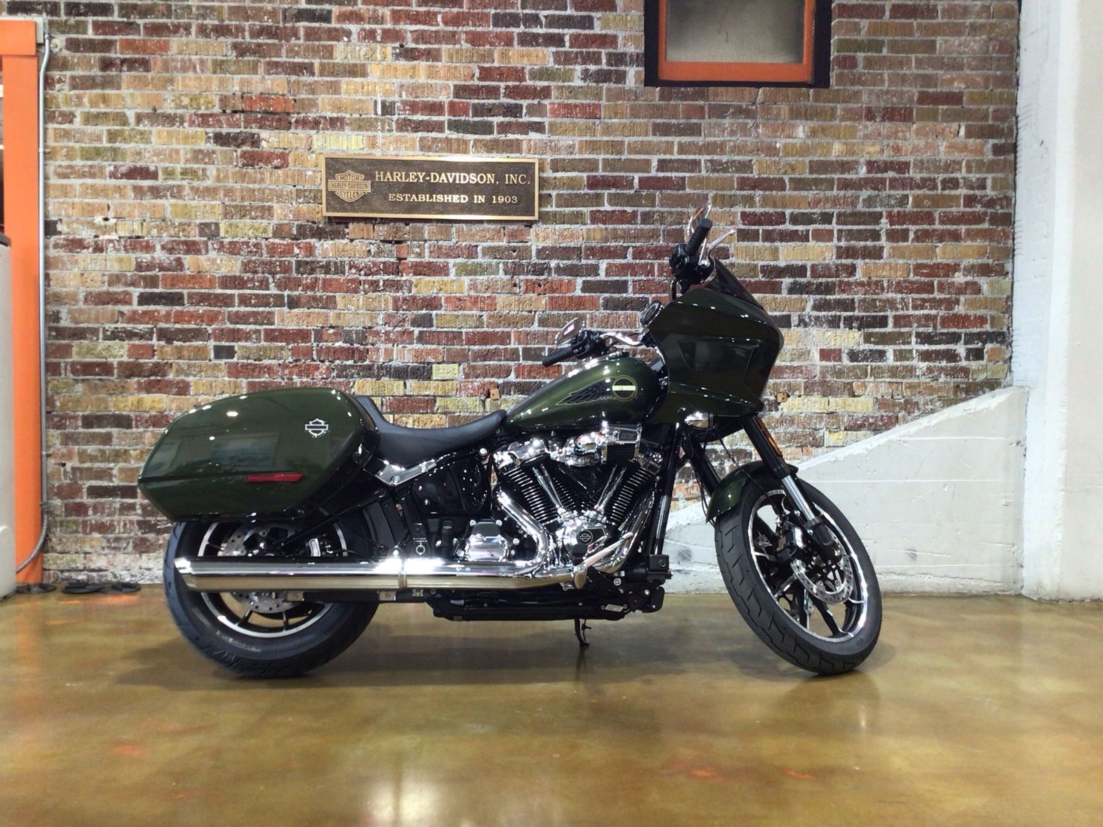2026 HARLEY-DAVIDSON LOW RIDER ST FXLRST