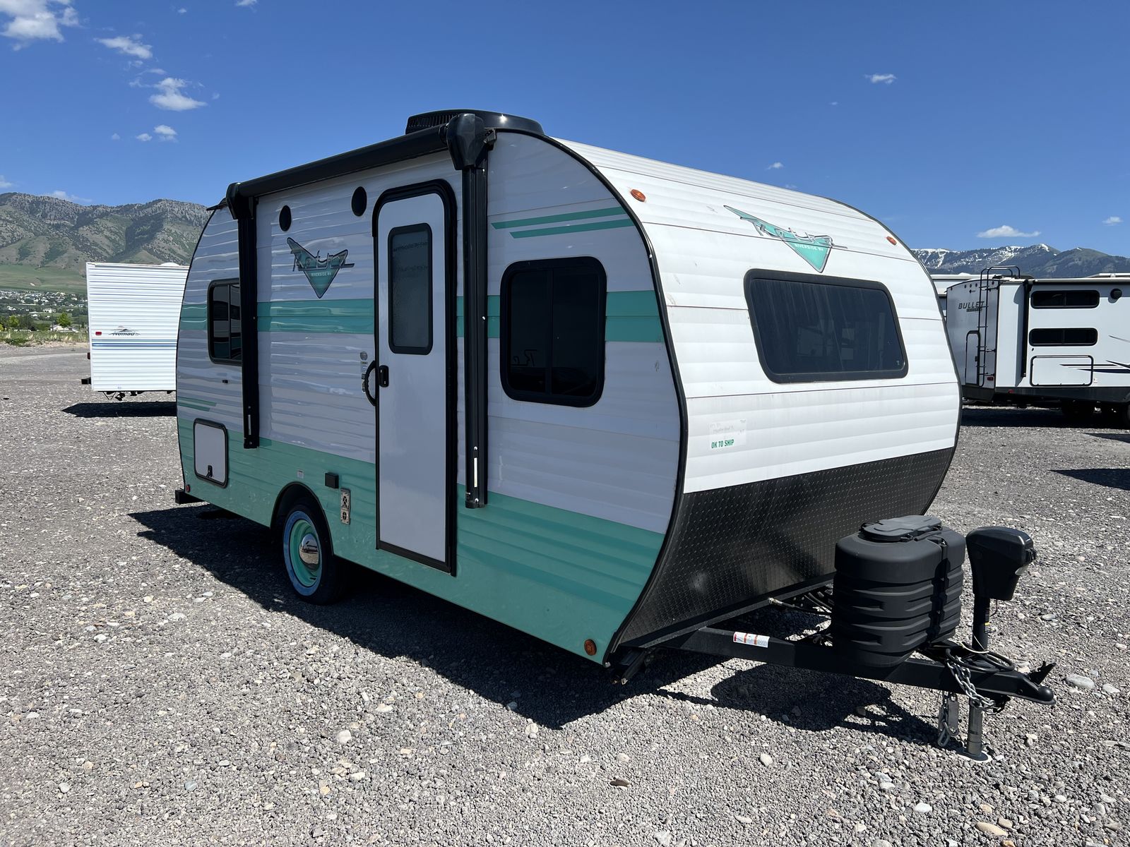 2025 RIVERSIDE RV RETRO 165