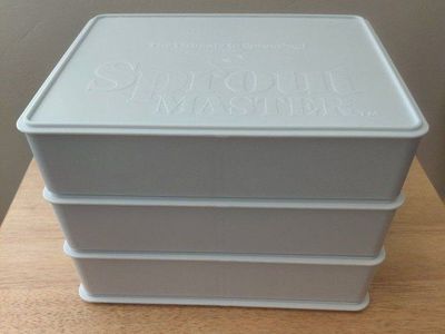 Sprout Msster Trays (3) with Lids