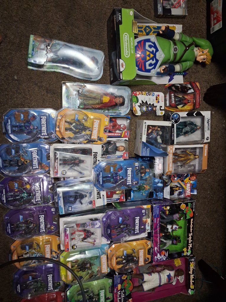 Large Lot of Fortnite & Legend of Zelda Action Figures, Many New in Box