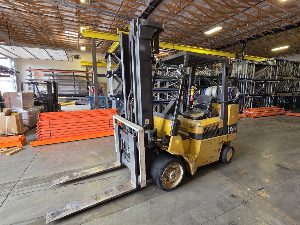 2006 Yale 9400 lb Forklift LOW HOURS