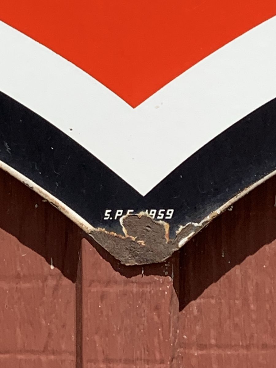 Main image 5