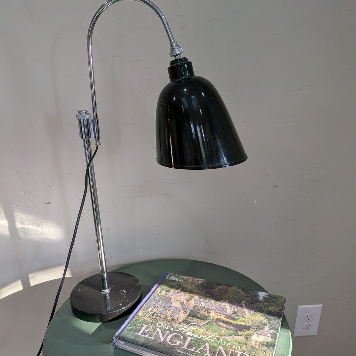 Thomas O'Brien Vintage Modern table lamp