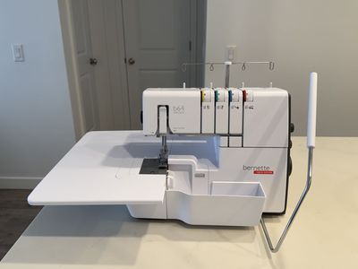 Bernette B64 Easy Thread Airlock Serger