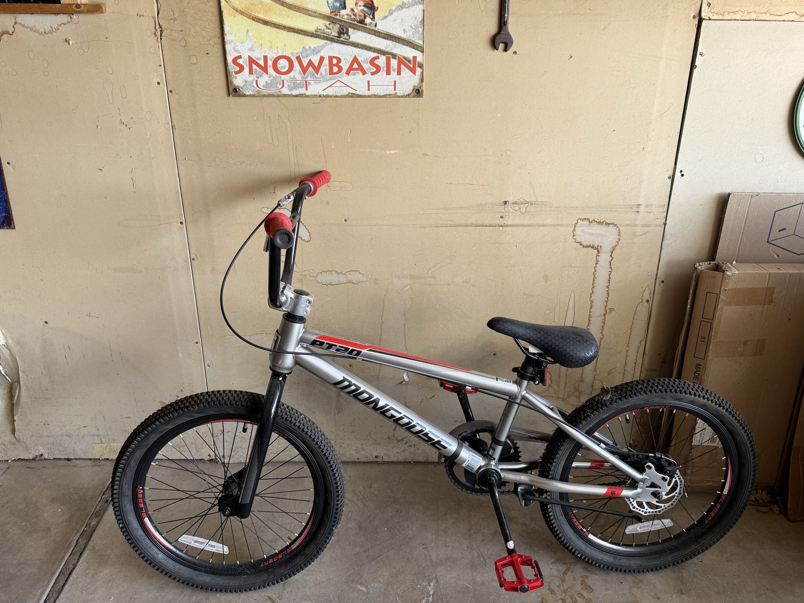 Mongoose PT20