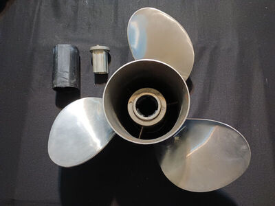 Three propeller MerCruiser Stainless Steel prop