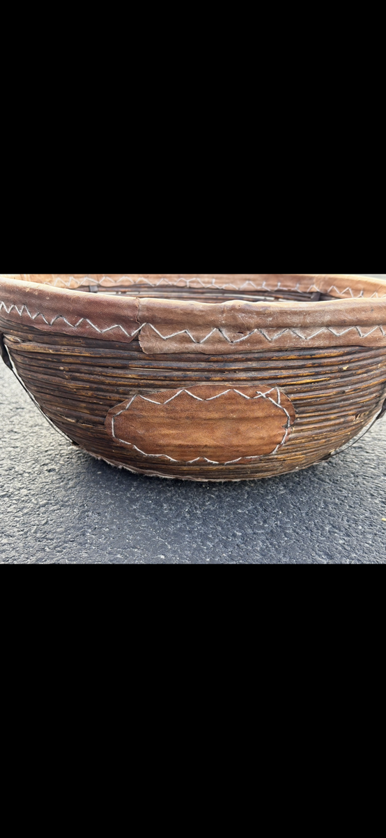 Main image 6