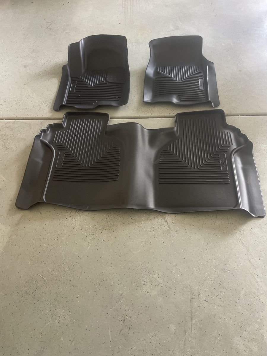 Husky floor mats for2019-2026 GMC