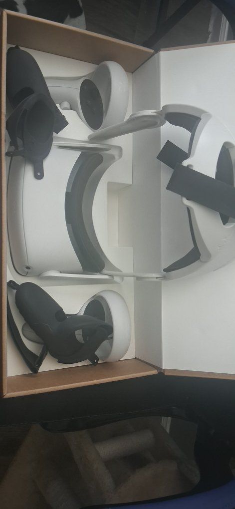 Meta Quest 2 VR