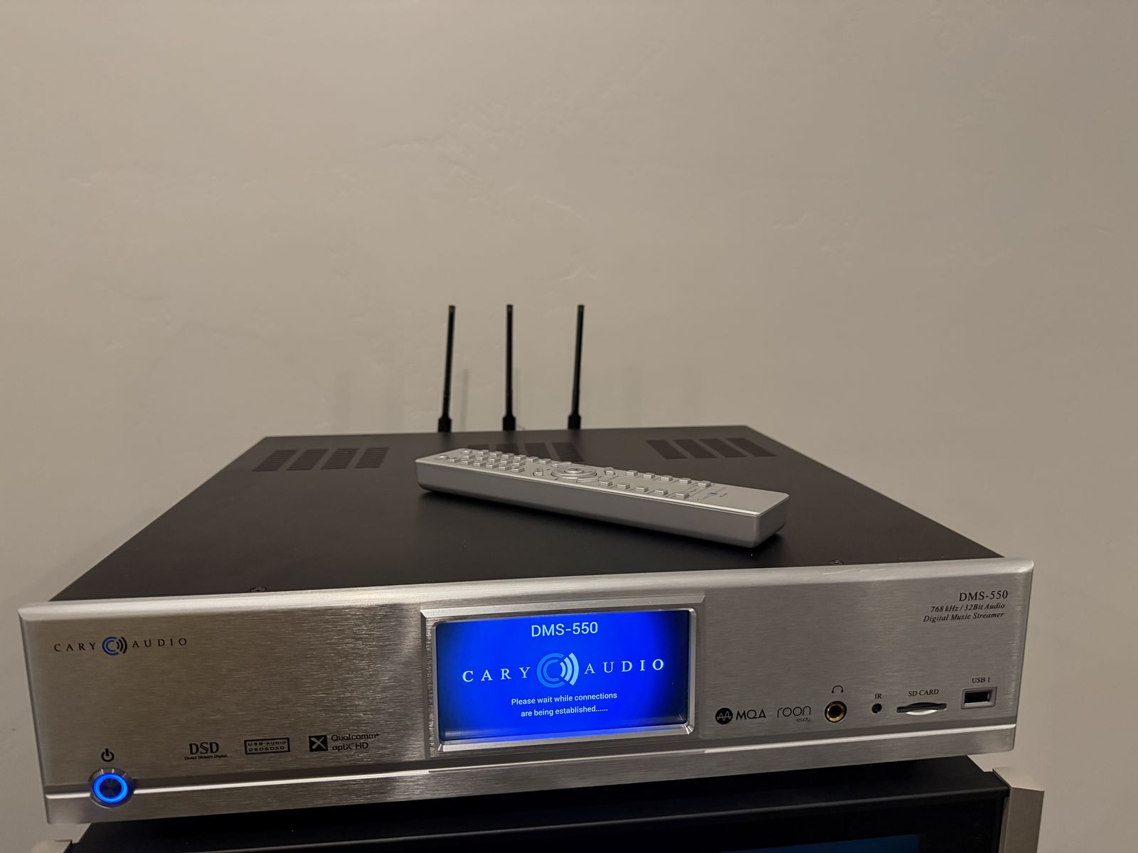 Cary Audio DMS-550 Streamer/DAC/Preamp