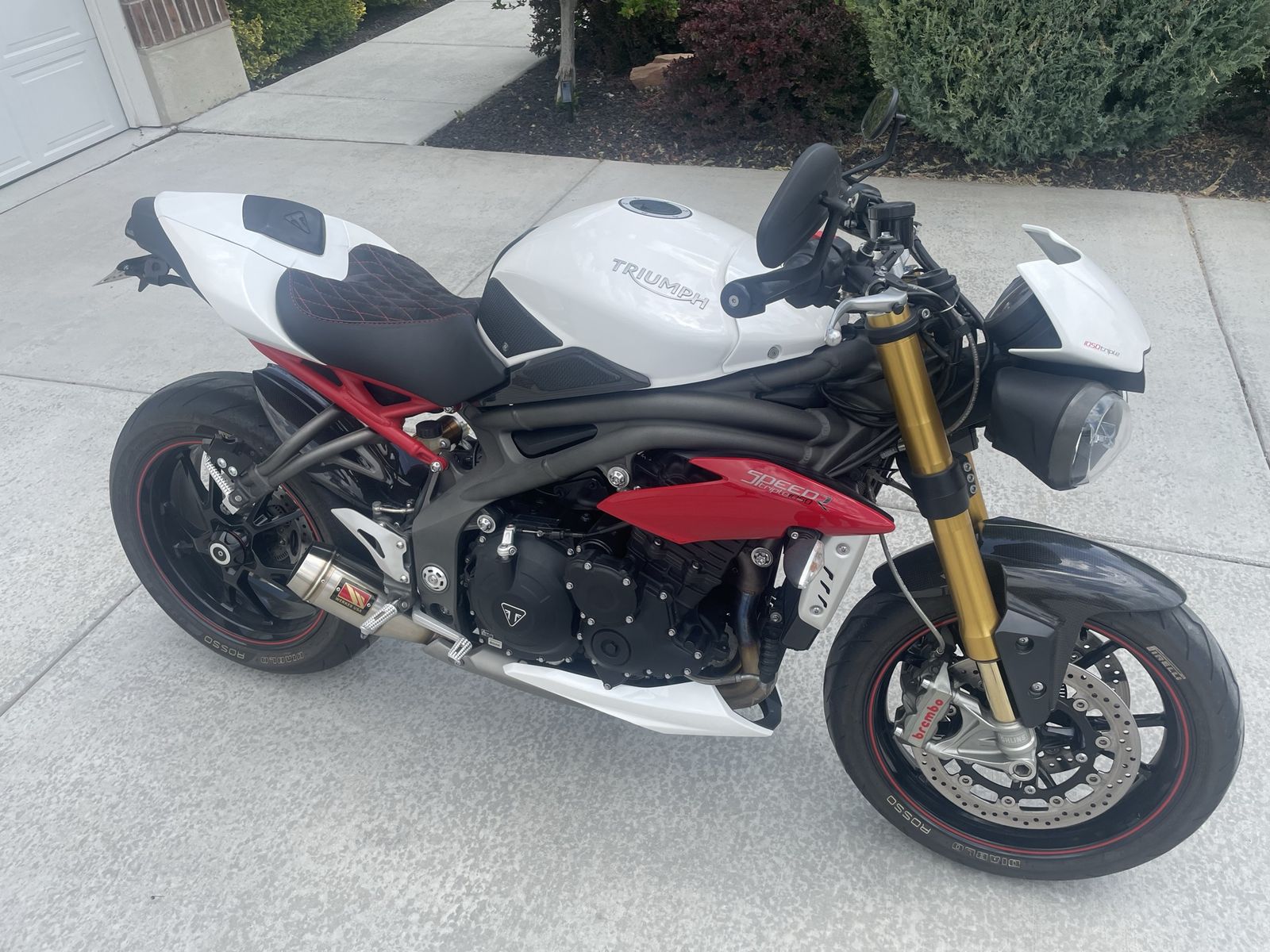 2016 Triumph Triple Speed T - 1050 CC