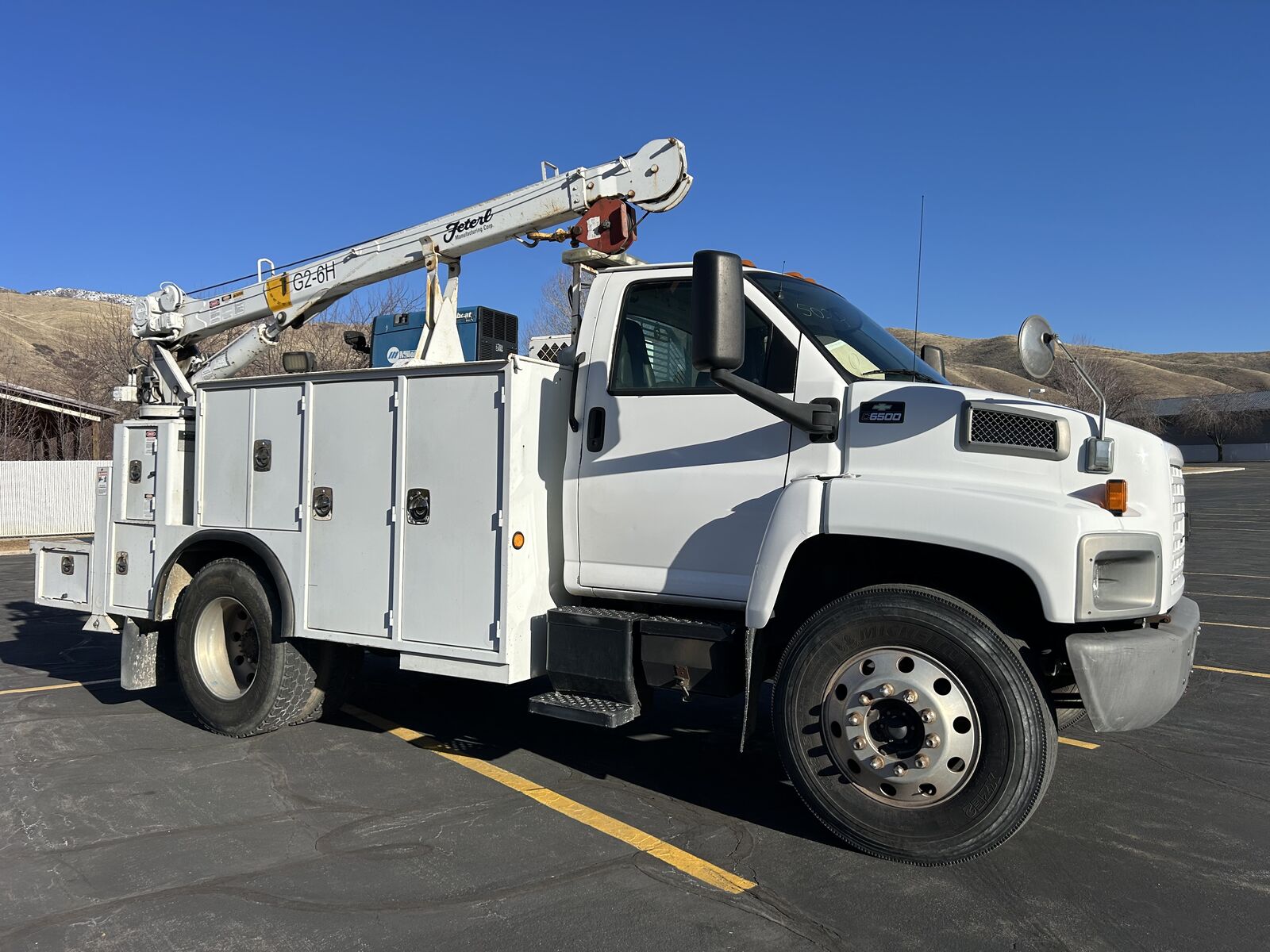 2008 Chevrolet 7500 Mechanics Crane and Service Truck