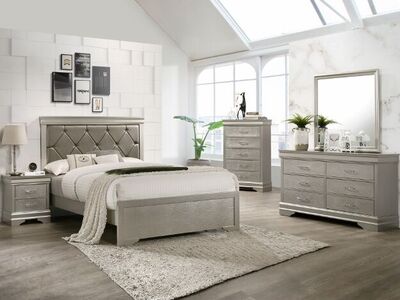 NEW Queen 6 PIECE BEDROOM SET -NEW IN BOX