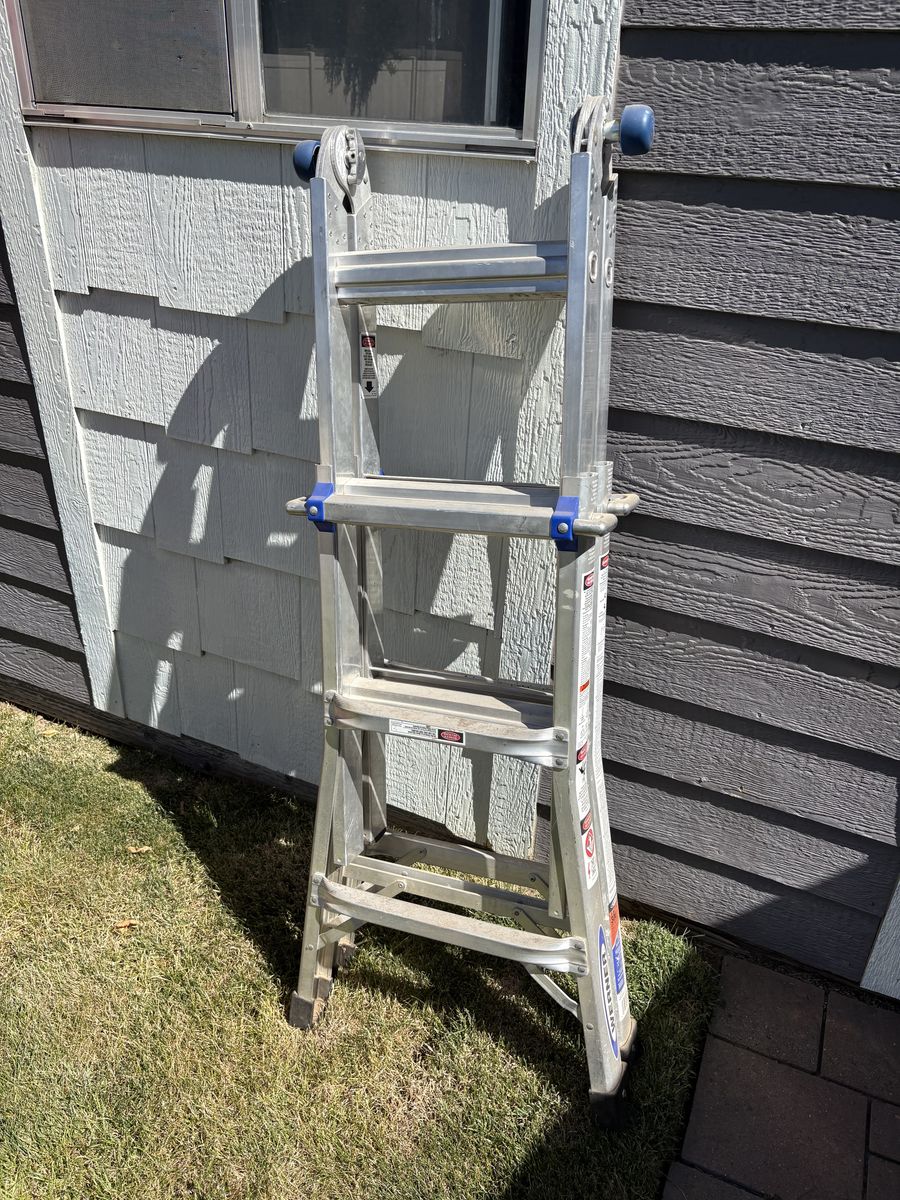 Ladder, Adjustable