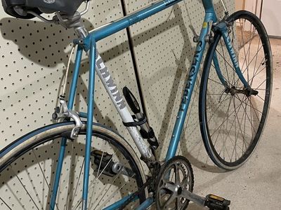 Schwin Tempo bicycle