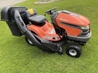 Husquvarna riding mower