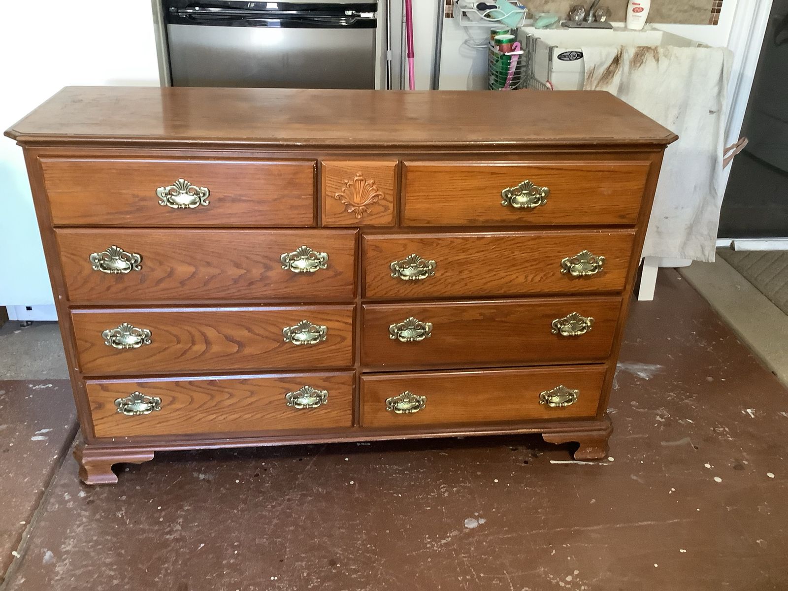 Beautiful 8 Drawer Dresser