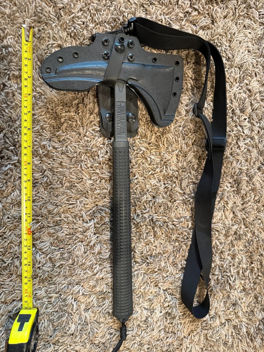 RMJ Tactical tomahawk with case